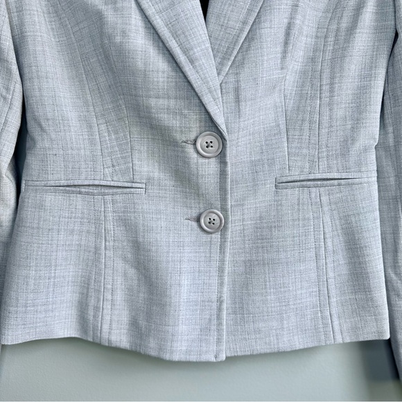 Express Design Studio Blazer - Picture 4 of 13